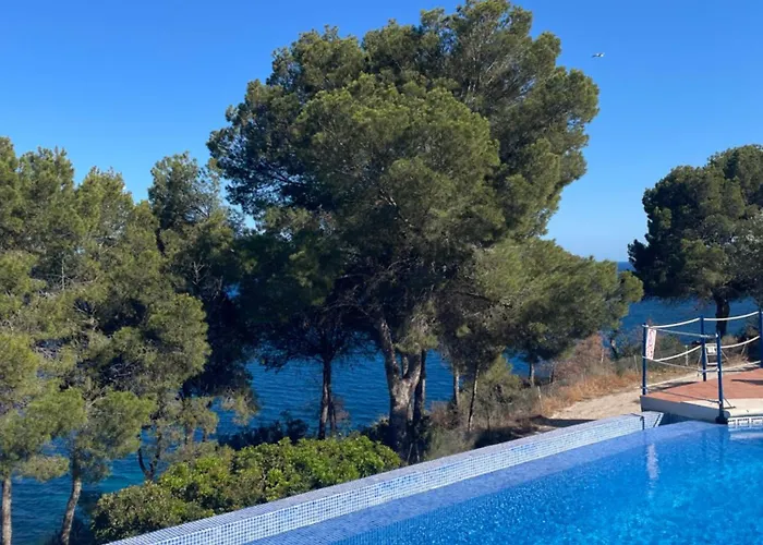 Frontview Sea Vista *