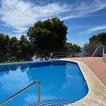 Frontview Sea Vista