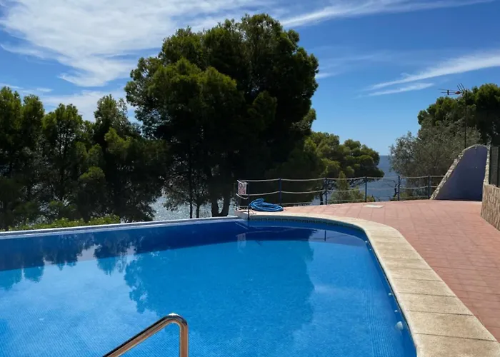 Διαμέρισμα Frontview Sea Vista *